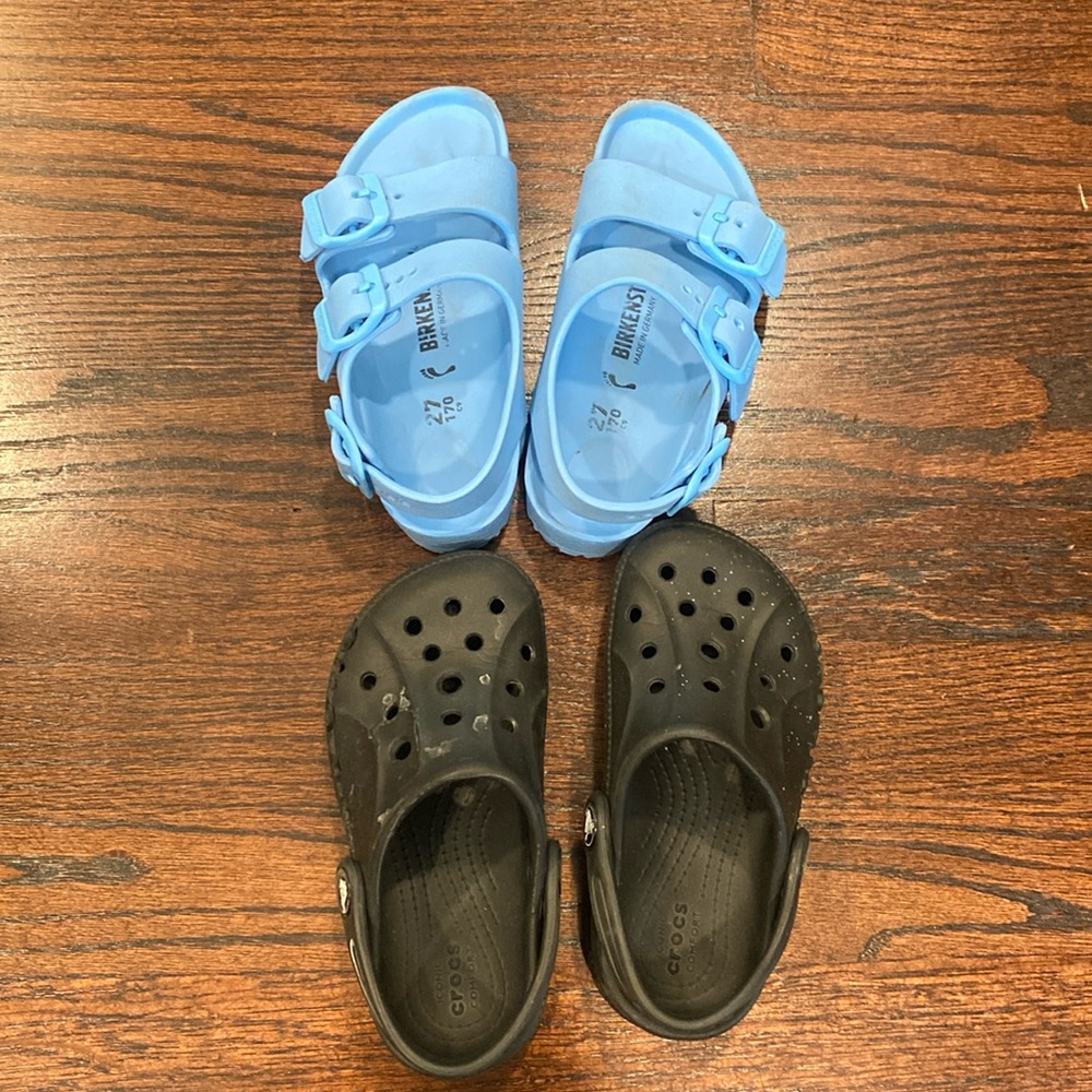 Lot of 2 foam shoes boys Birkenstocks and Crocs
